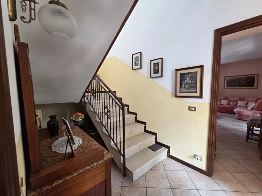 Immagine 17 di Casa indipendente in vendita  in Via Martignago a Ome