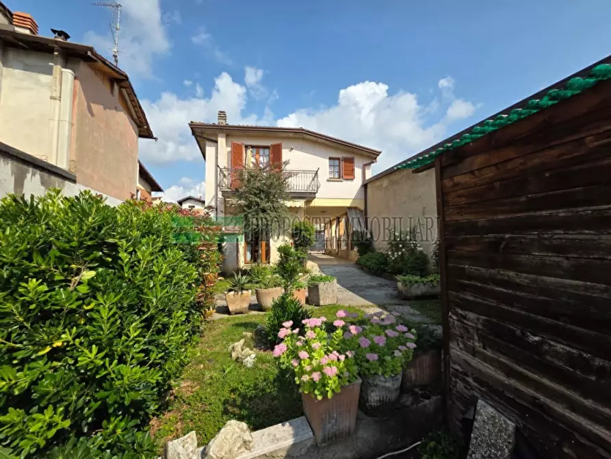 Immagine 28 di Casa indipendente in vendita  in Via Martignago a Ome