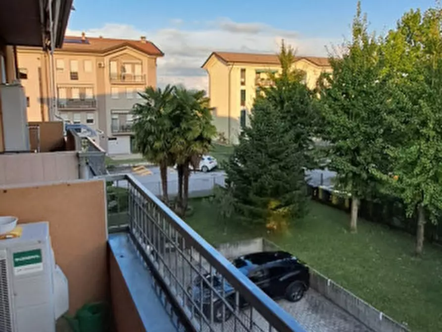 Immagine 10 di Appartamento in vendita  in Via Giovanni Falcone a Piazzola Sul Brenta