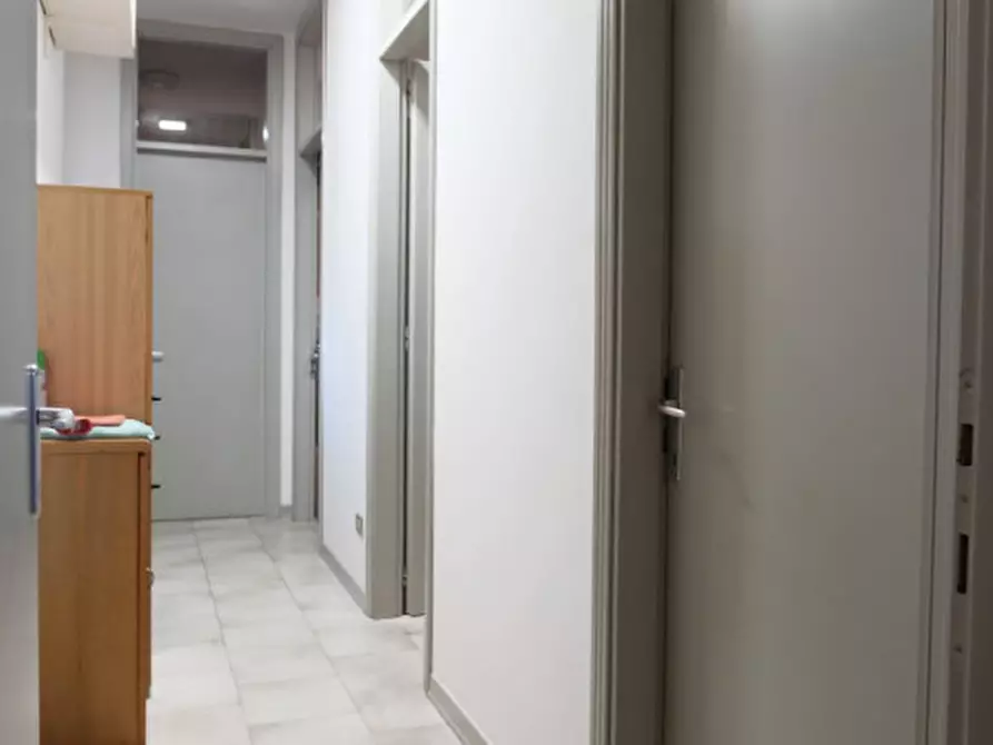 Immagine 5 di Villa in vendita  in Correzzola a Correzzola