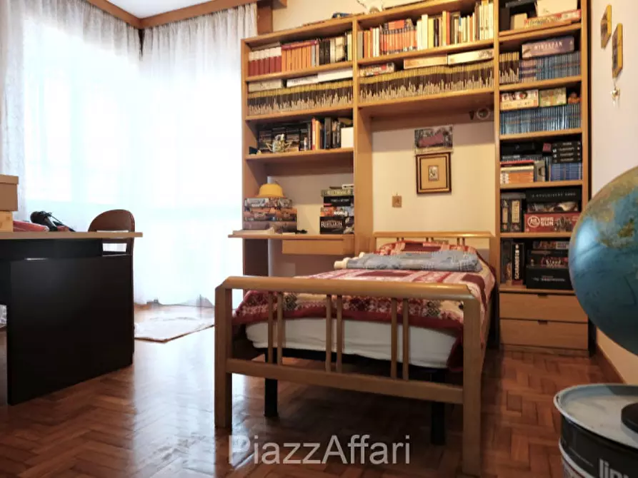 Immagine 13 di Villa in vendita  in Correzzola a Correzzola