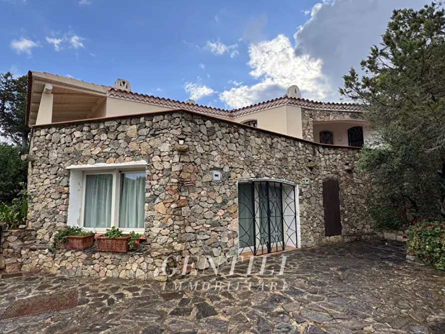 Immagine 30 di Villa in vendita  in Via Vaddi di Jatta a Arzachena