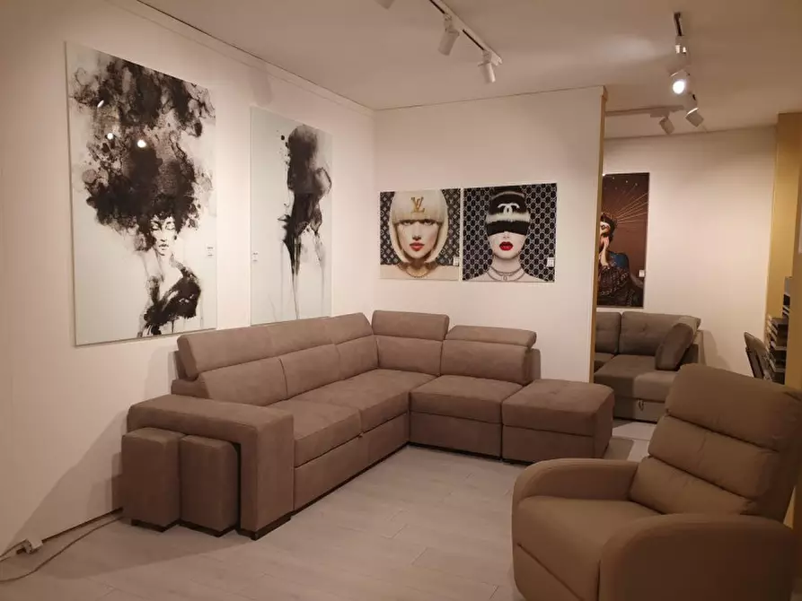 Immagine 12 di Negozio in affitto  in Corso Racconigi 26 a Torino