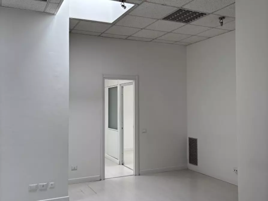 Immagine 2 di Ufficio in affitto  in Via della Croce Rossa a Padova