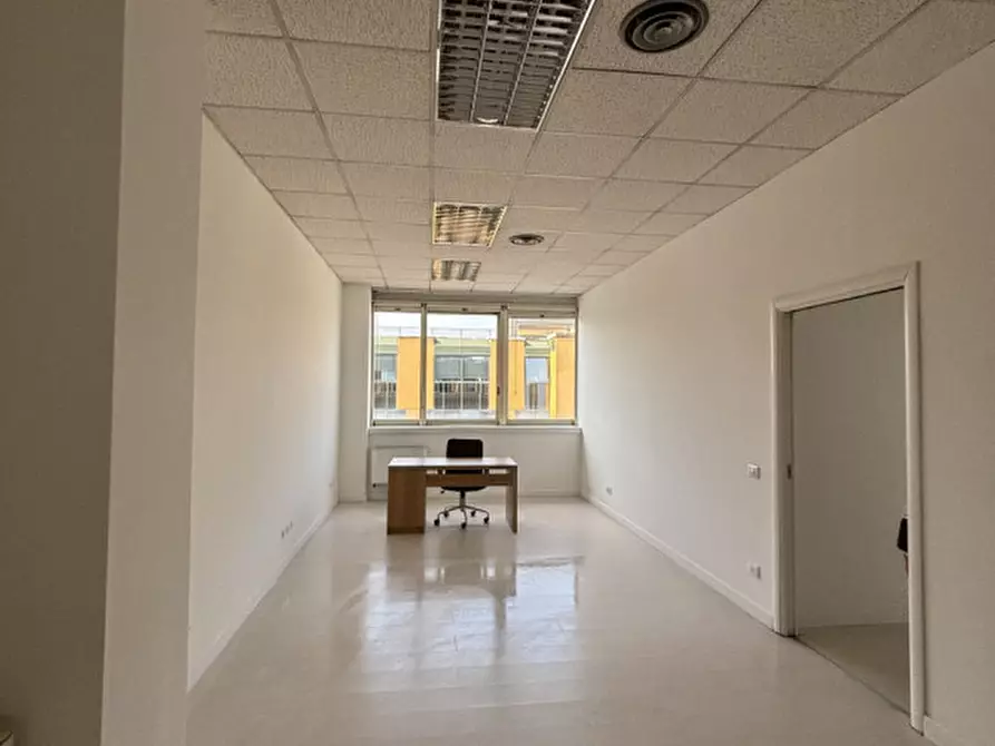 Immagine 22 di Ufficio in affitto  in Via della Croce Rossa a Padova