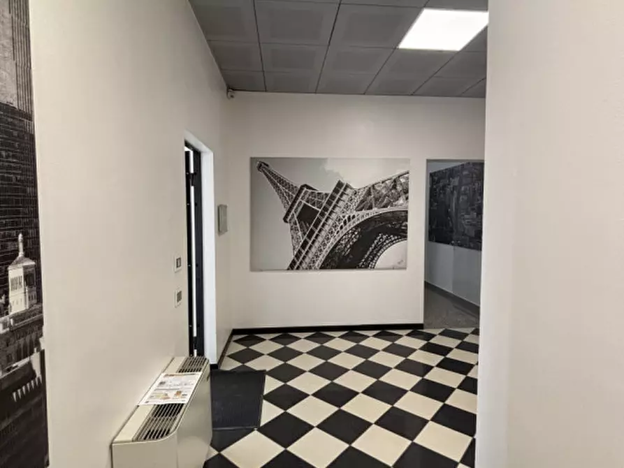 Immagine 30 di Ufficio in affitto  in Via della Croce Rossa a Padova