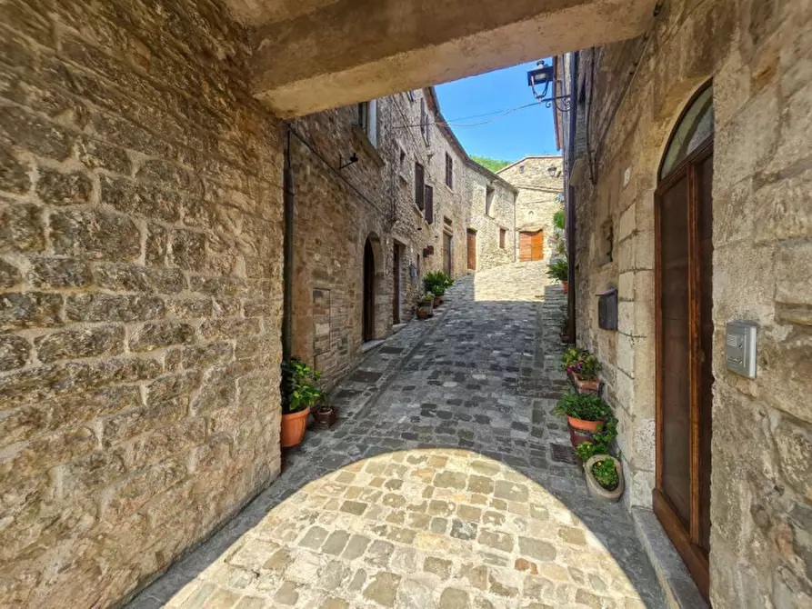 Immagine 3 di Casa indipendente in vendita  in Via Brancaleoni a Piobbico