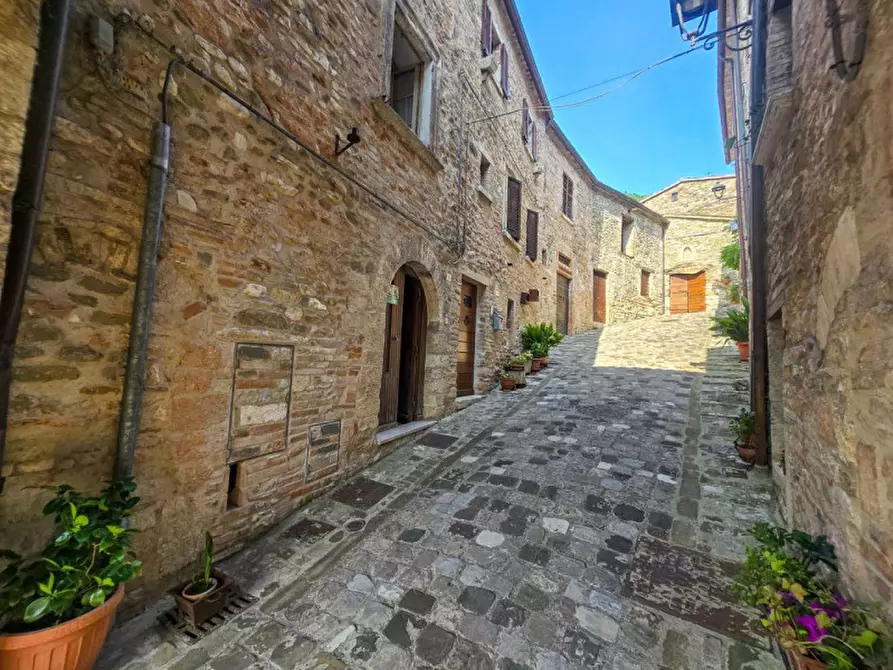 Immagine 4 di Casa indipendente in vendita  in Via Brancaleoni a Piobbico