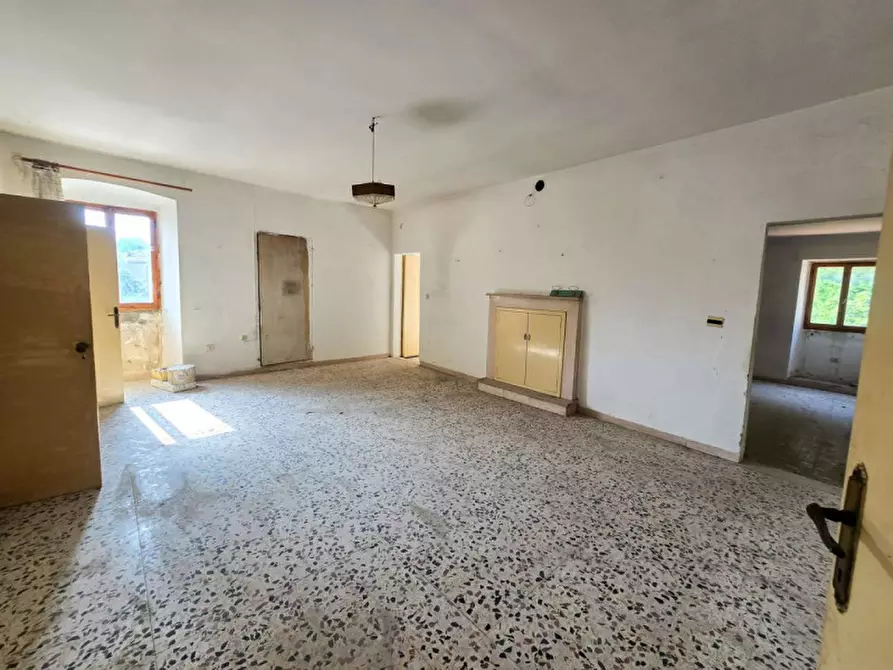 Immagine 10 di Casa indipendente in vendita  in Via Brancaleoni a Piobbico