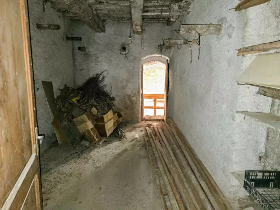 Immagine 17 di Casa indipendente in vendita  in Via Brancaleoni a Piobbico