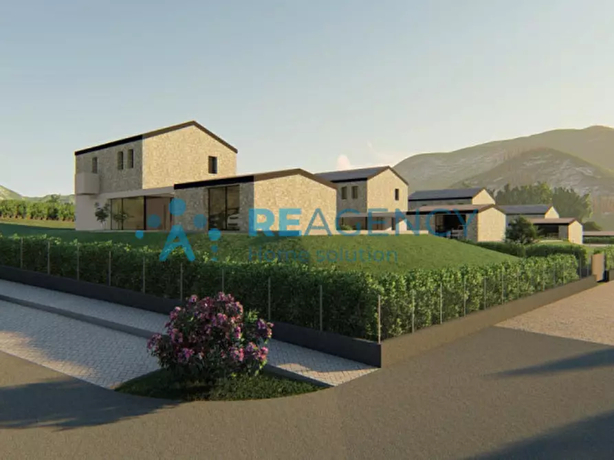 Immagine 1 di Terreno in vendita  in Via Fondovalle a Trissino