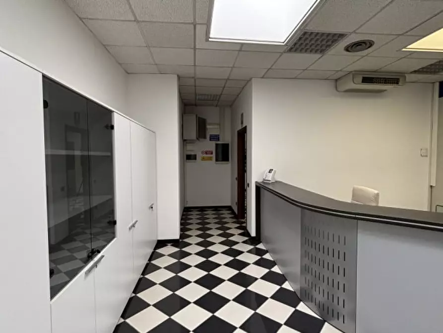 Immagine 6 di Ufficio in affitto  in Via della Croce Rossa a Padova