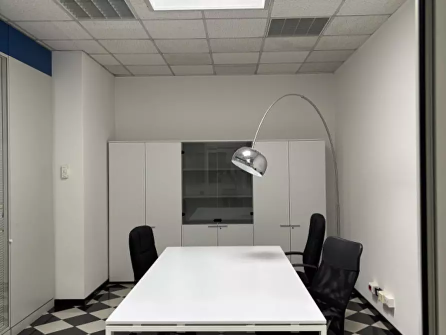 Immagine 7 di Ufficio in affitto  in Via della Croce Rossa a Padova