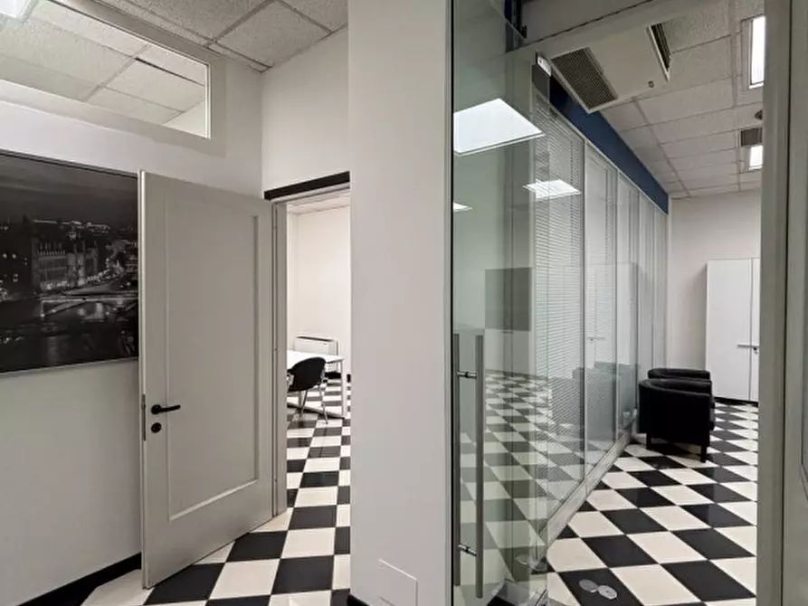 Immagine 8 di Ufficio in affitto  in Via della Croce Rossa a Padova