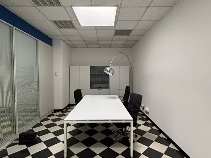 Immagine 21 di Ufficio in affitto  in Via della Croce Rossa a Padova