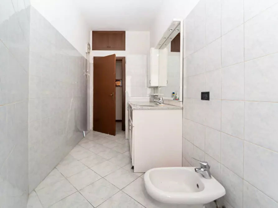 Immagine 15 di Appartamento in vendita  in Via Nicola d'Apulia a Milano