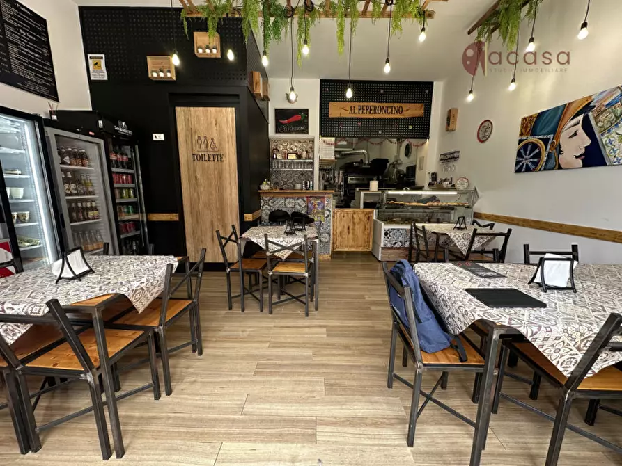 Immagine 3 di Attività commerciale in vendita  in Via Alcide De Gasperi 26 a Lascari