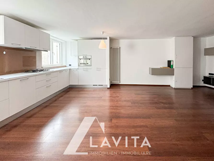 Immagine 8 di Appartamento in vendita  in Josef Innerhofer a Appiano Sulla Strada Del Vino .Eppan An Der.