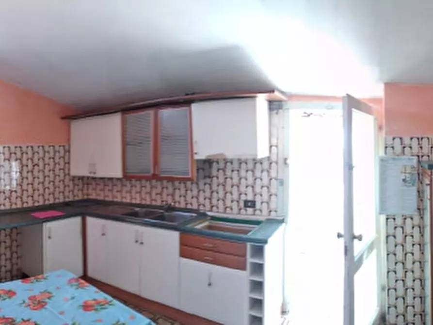 Immagine 12 di Palazzo in vendita  in Corso Duca degli Abruzzi, 38 a Cupello