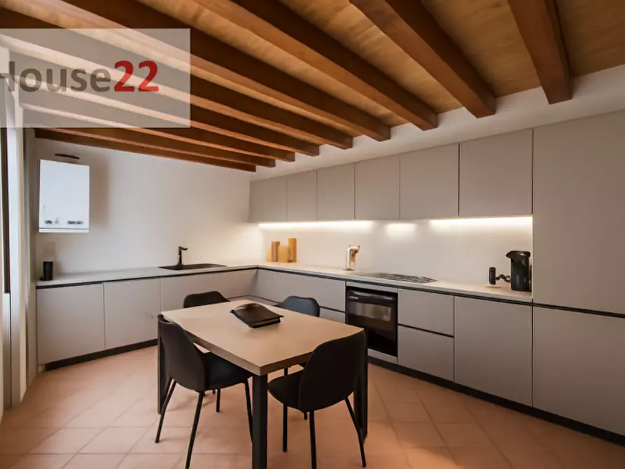 Immagine 6 di Appartamento in vendita  in Piazza dei Signori a Vicenza