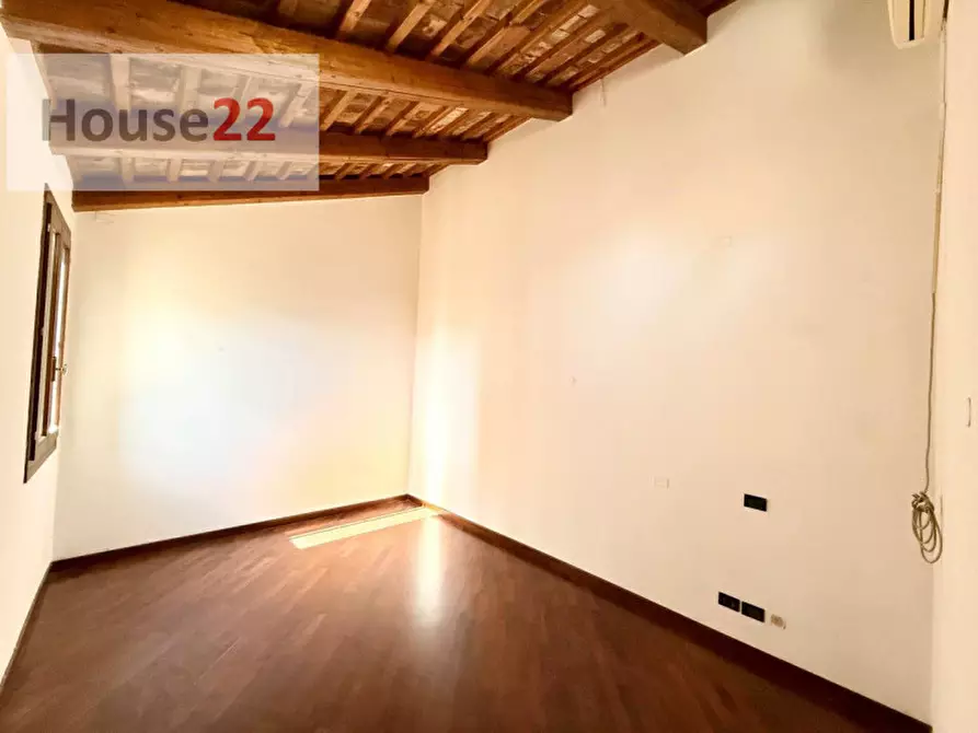 Immagine 16 di Appartamento in vendita  in Piazza dei Signori a Vicenza