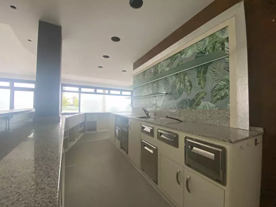 Immagine 3 di Attività commerciale in affitto  a Massanzago