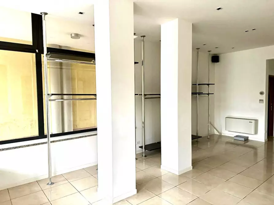 Immagine 7 di Negozio in affitto  in Via Roma a Vigodarzere