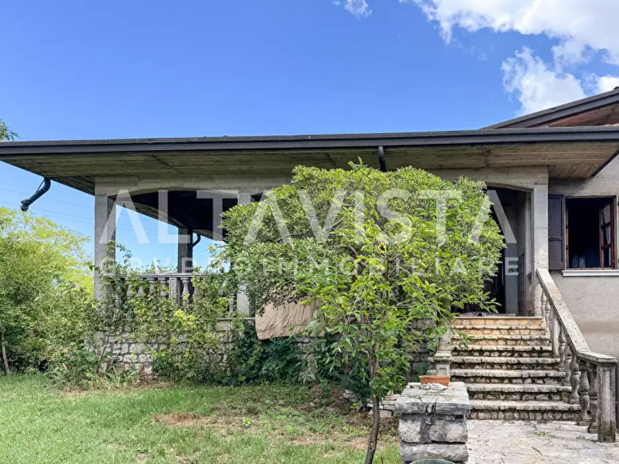 Immagine 2 di Villa in vendita  in Via Case Nuove a Bedizzole