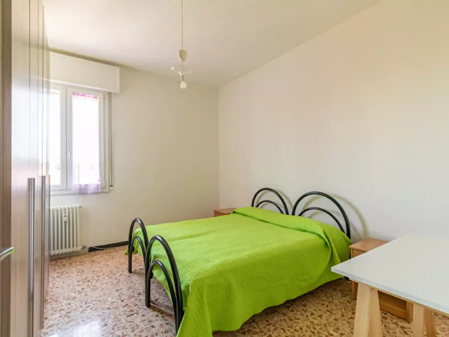 Immagine 8 di Appartamento in vendita  in Via Isonzo a Casalecchio Di Reno