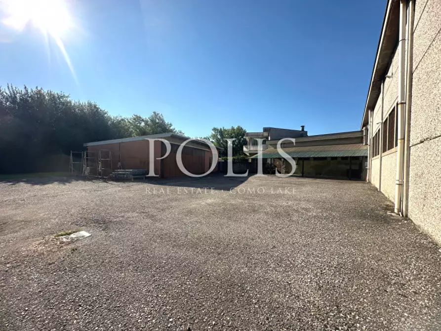 Immagine 3 di Capannone industriale in vendita  in via Ortigara a Como