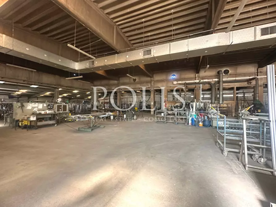 Immagine 14 di Capannone industriale in vendita  in via Ortigara a Como