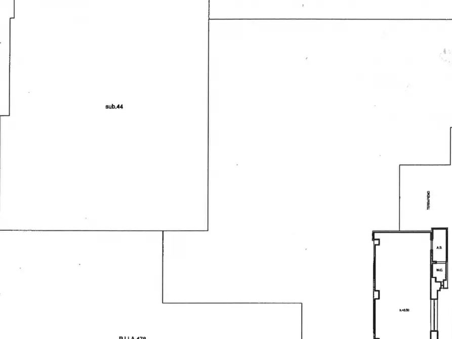 Immagine 36 di Negozio in vendita  in Via della Resistenza 54a a Martina Franca