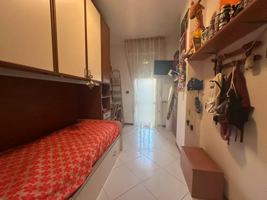 Immagine 18 di Appartamento in vendita  a Senigallia