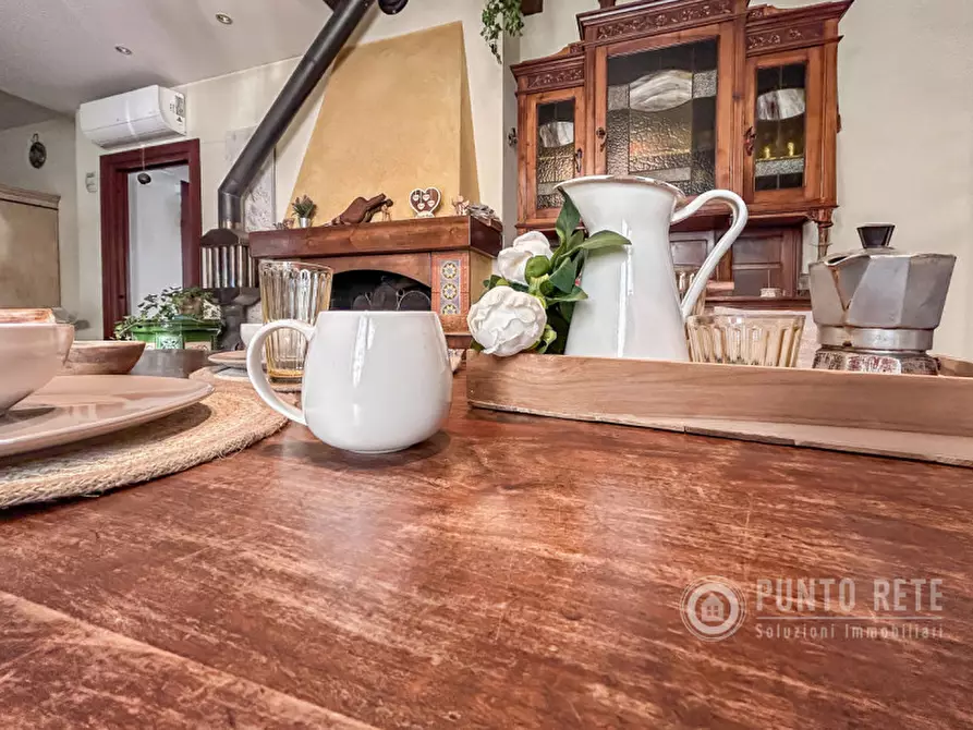 Immagine 4 di Casa indipendente in vendita  in Via Giosuè Carducci a Vigasio