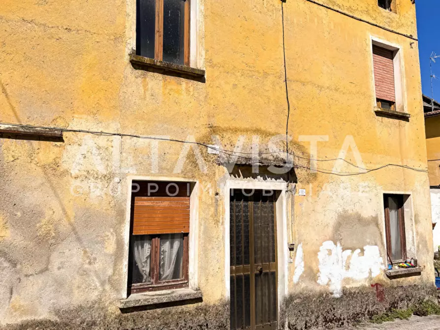 Immagine 2 di Rustico / casale in vendita  in Via Centenaro a Lonato del Garda