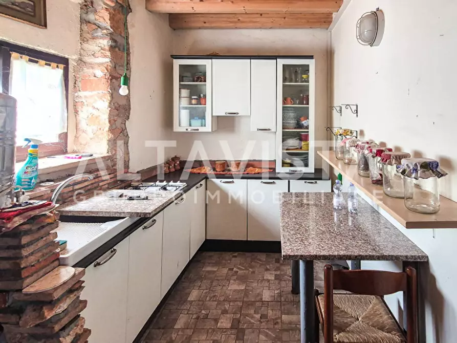 Immagine 9 di Rustico / casale in vendita  in Via Molvina a Nuvolera