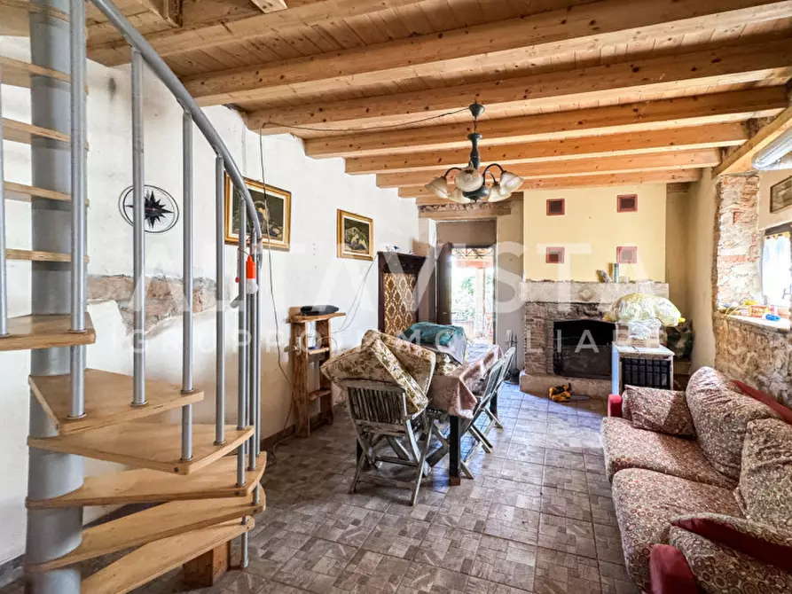 Immagine 13 di Rustico / casale in vendita  in Via Molvina a Nuvolera