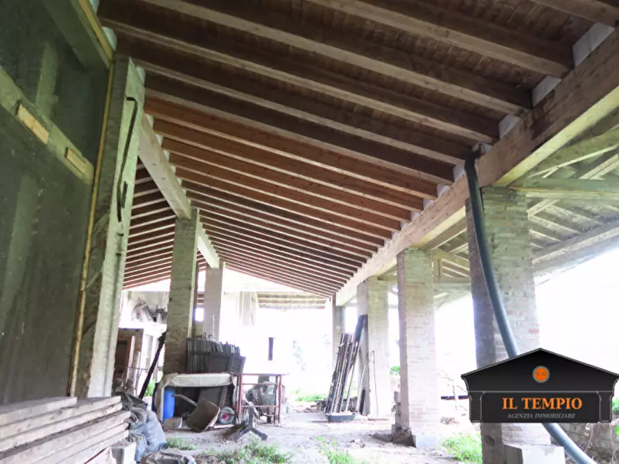 Immagine 3 di Magazzino in vendita  in Viale Riviera Berica a Vicenza