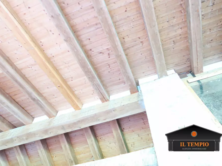 Immagine 4 di Magazzino in vendita  in Viale Riviera Berica a Vicenza