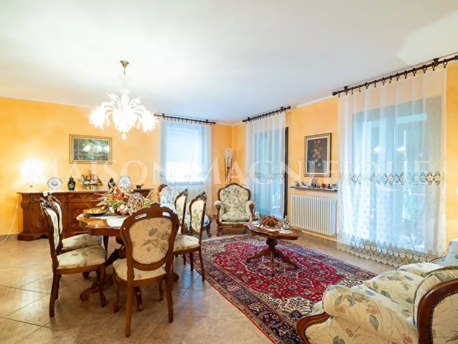 Immagine 8 di Villa in vendita  in Via Viazza a Riva Del Po