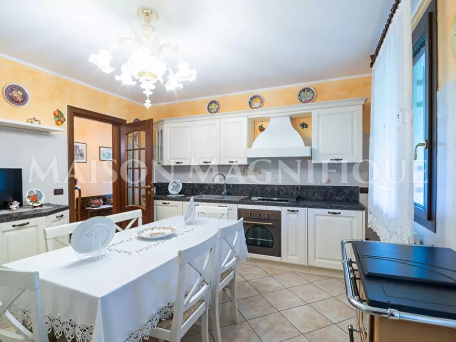 Immagine 18 di Villa in vendita  in Via Viazza a Riva Del Po