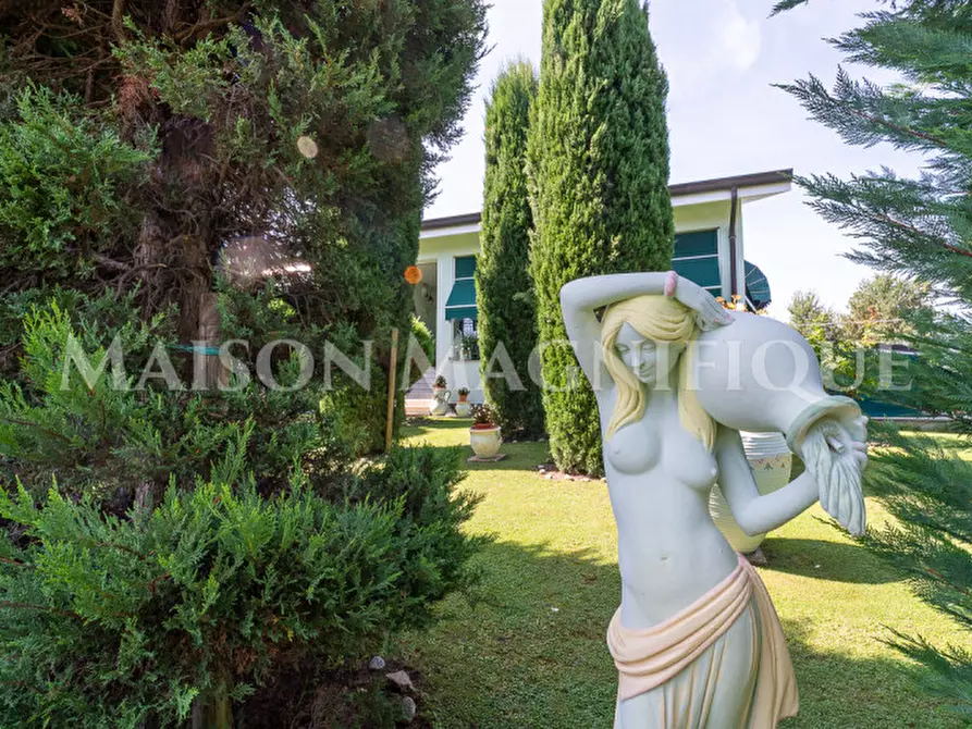 Immagine 67 di Villa in vendita  in Via Viazza a Riva Del Po