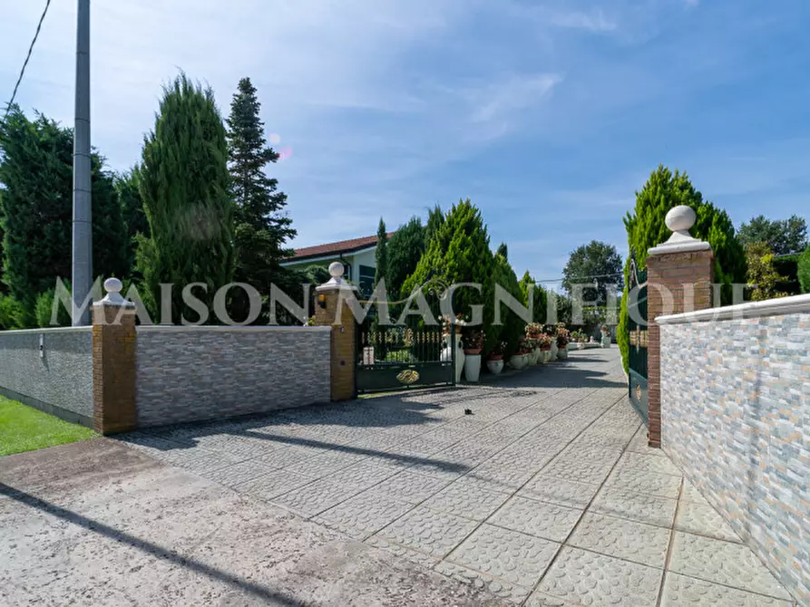 Immagine 69 di Villa in vendita  in Via Viazza a Riva Del Po