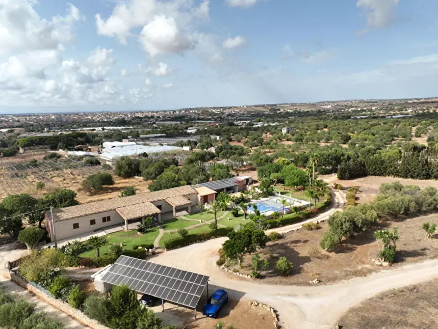Immagine 16 di Villa in vendita  in Contrada Cozzo Cappello a Ragusa