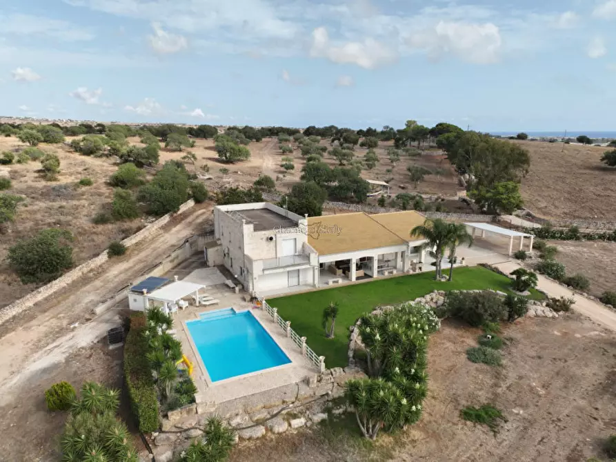 Immagine 22 di Villa in vendita  in Contrada Cozzo Cappello a Ragusa