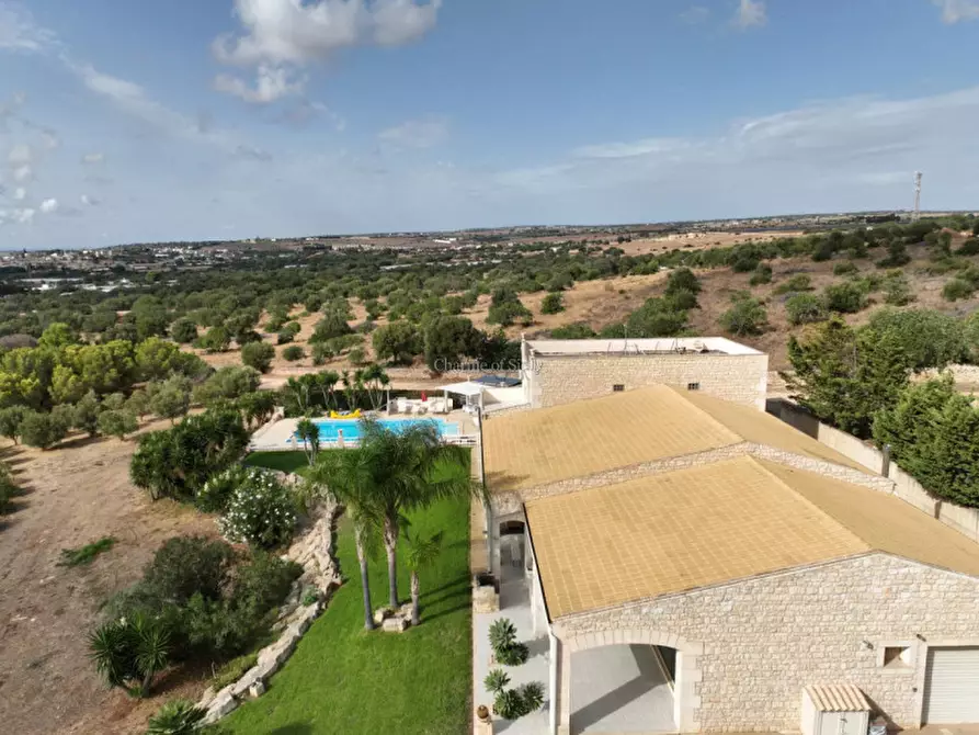 Immagine 24 di Villa in vendita  in Contrada Cozzo Cappello a Ragusa