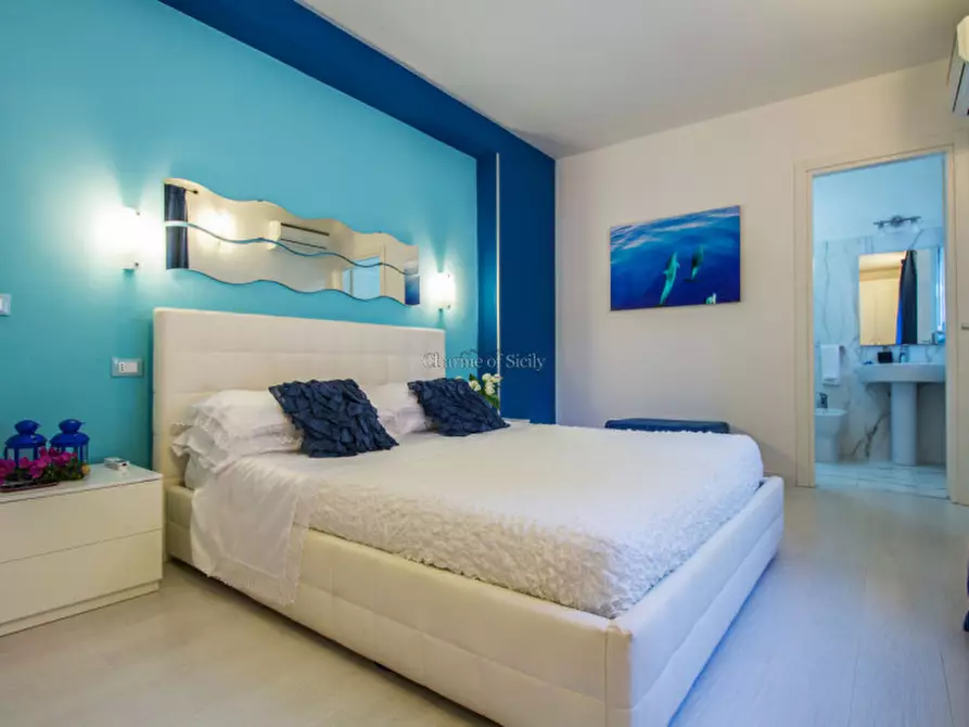 Immagine 33 di Villa in vendita  in Contrada Cozzo Cappello a Ragusa