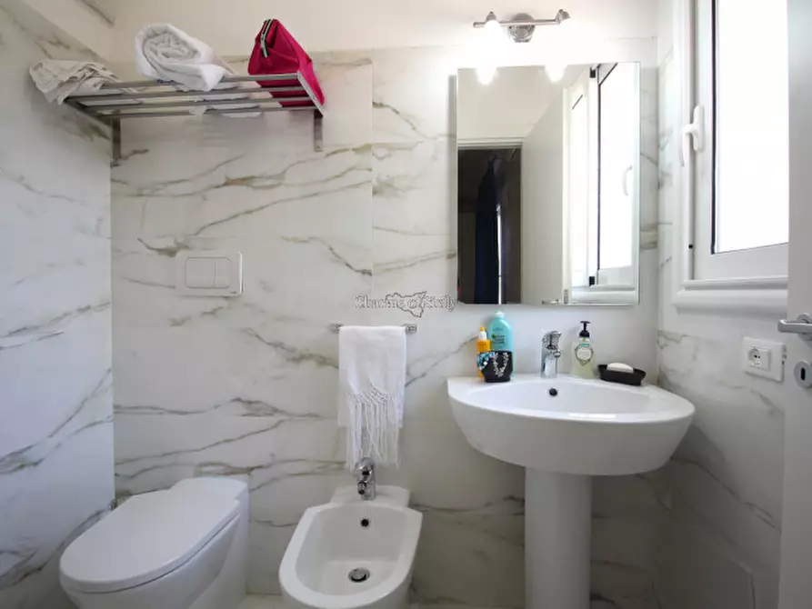 Immagine 35 di Villa in vendita  in Contrada Cozzo Cappello a Ragusa