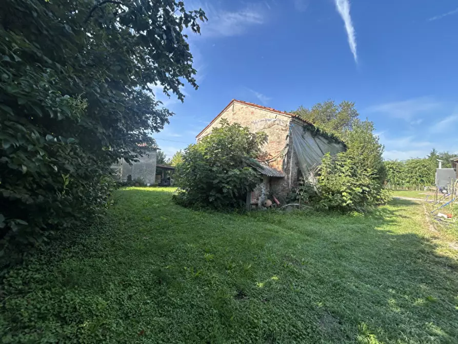 Immagine 10 di Terreno in vendita  in Via Primavera a Campodarsego