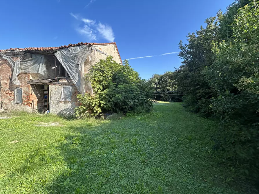 Immagine 11 di Terreno in vendita  in Via Primavera a Campodarsego